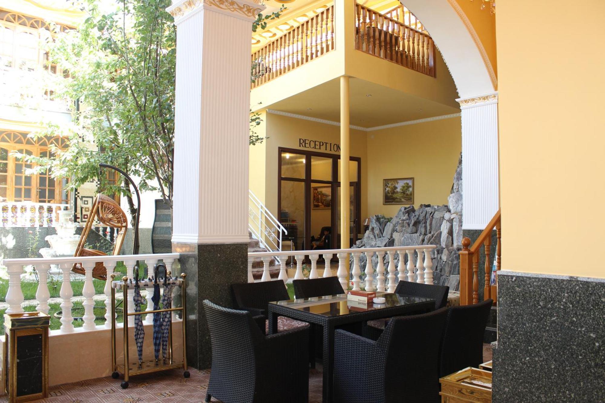 Atlas B&B Hotel Душанбе Экстерьер фото