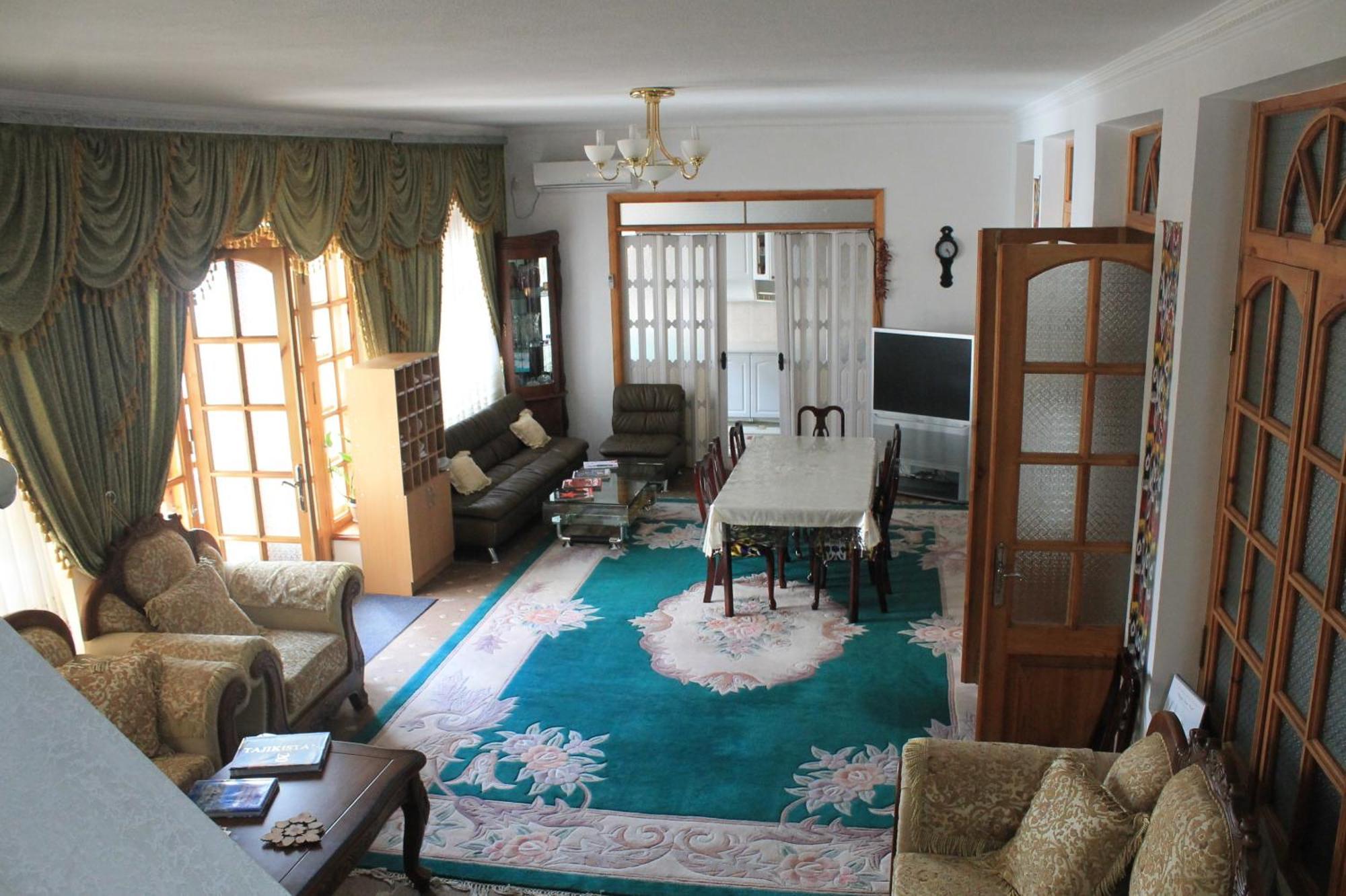 Atlas B&B Hotel Душанбе Экстерьер фото