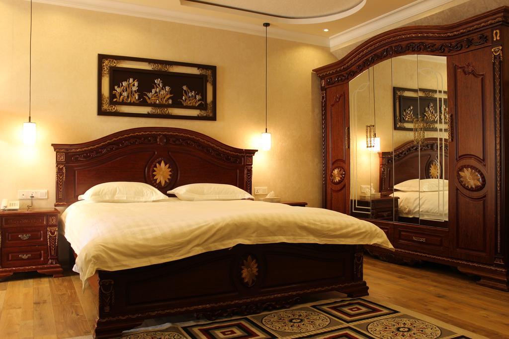 Atlas B&B Hotel Душанбе Экстерьер фото